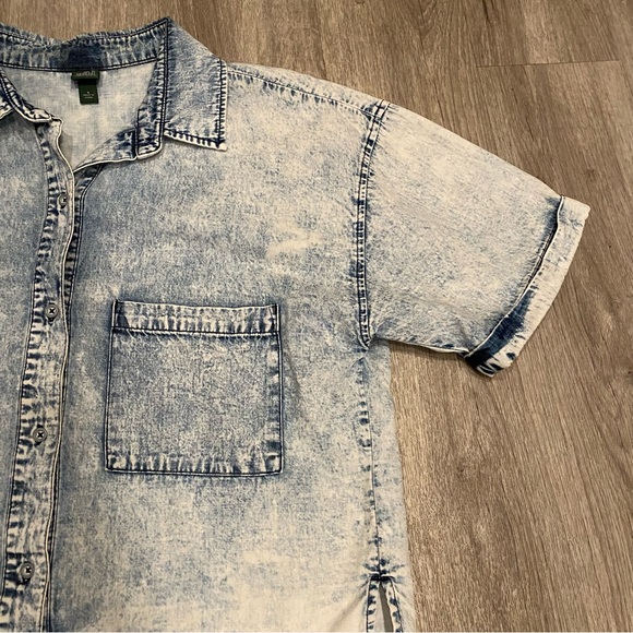 Wild Fable acid wash oversized crop top short sleeve with pocket - Picture 2 of 7